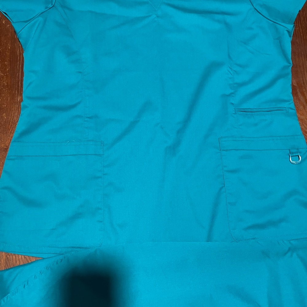 AUW Women's Teal Scrub Set